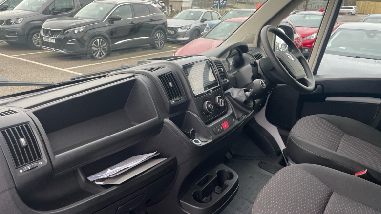 Vauxhall Movano 3500 L3 Diesel Fwd 2.2 Turbo D 140ps H2 Van Prime